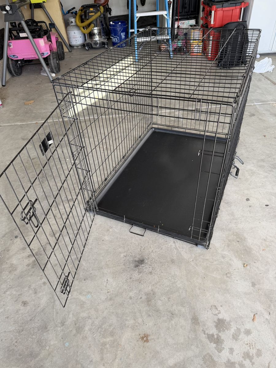 Dog Kennel/Animal Cage
