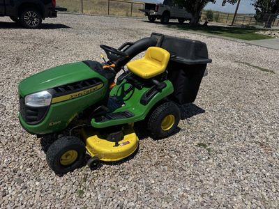 riding lawn mower