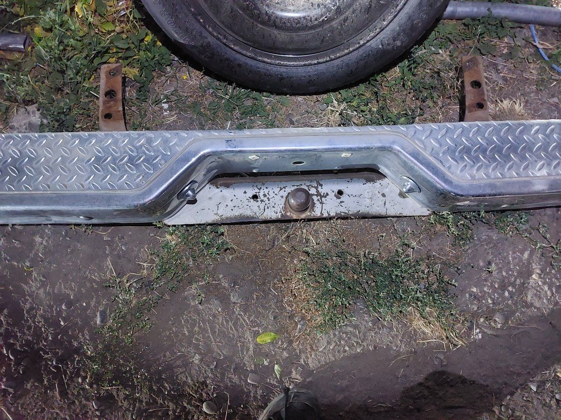 Main image 3