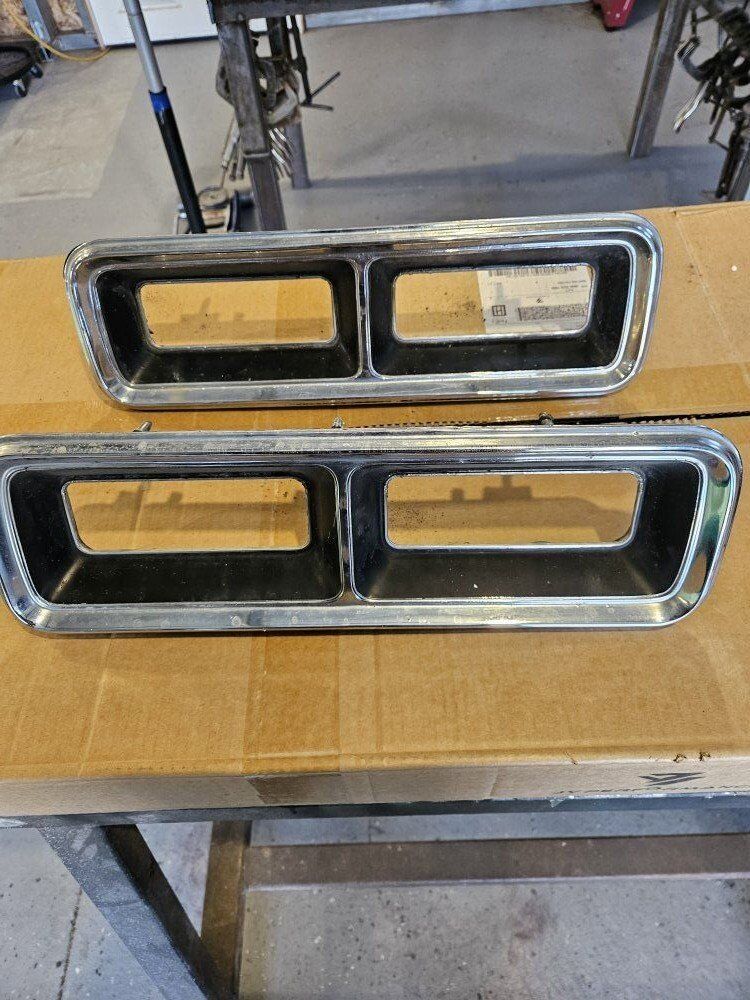 68 camaro taillight bezel