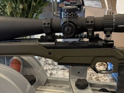 Leupold Mark 5HD 5-25x56mm M5C3 Matte Illuminated TMR and ruffs precision rings