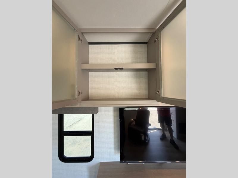 Main image 11
