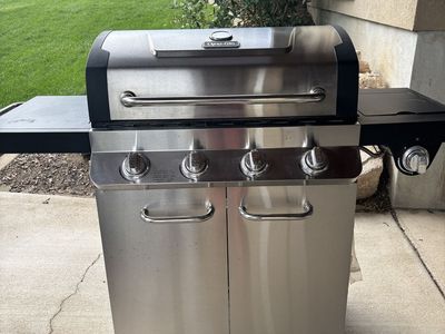 Dyna glo natural gas grill