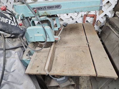 DeWalt Power Shop Radial Arm Saw - Vintage Woodworking Tool