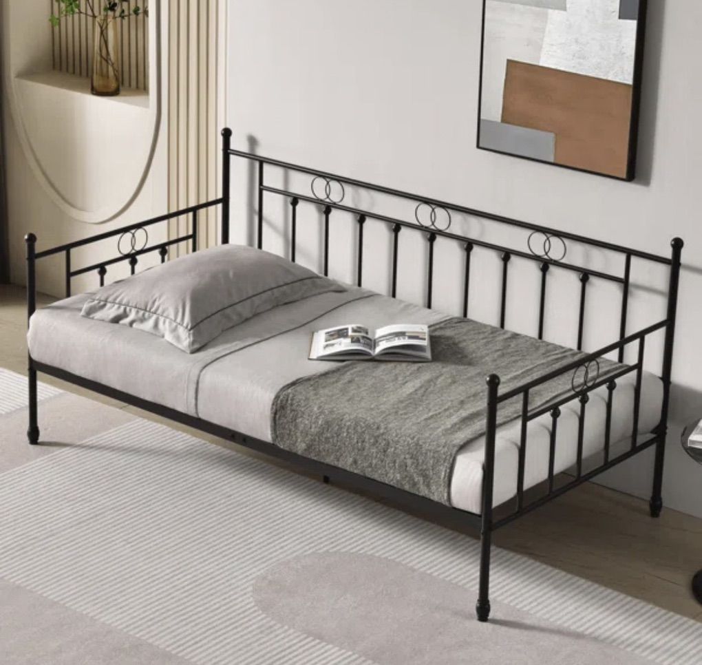 Twin Daybed