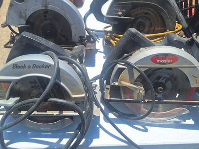 Lot of 4 Used Circular Saws - Craftsman, Black & Decker, Drill Master - Works with Blades