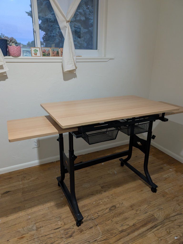 Main image 6