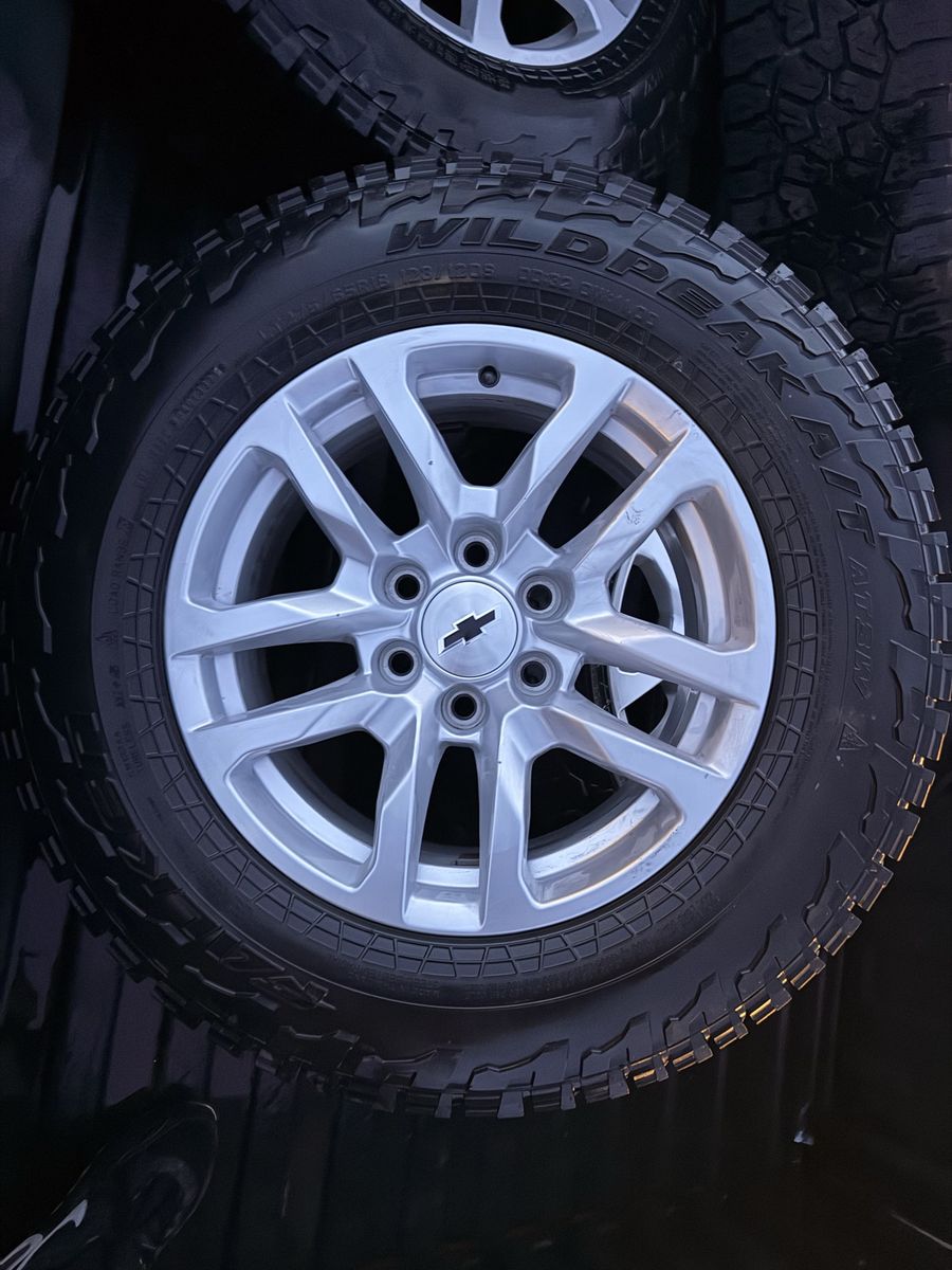 Chevrolet Rims with Tires
