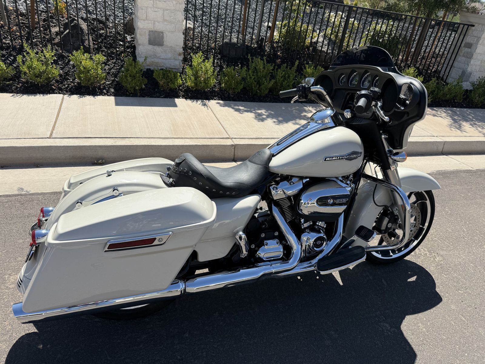 2022 HARLEY DAVIDSON STREET GLIDE