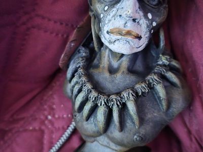 Unique Tribal Chief Bust Figurine with Tooth Necklace - Hand-Painted Decor