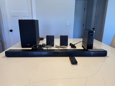 LG SJ4R 4.1 Channel Sound Bar System with Subwoofer and Rear Speakers