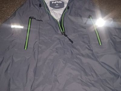 NRS Dry top/ splash gear