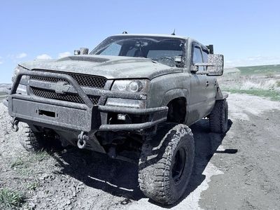 Custom Built Heavy Duty Chevrolet 4x4 Off-Road Truck - Flatbed, Lifted, Large Tires