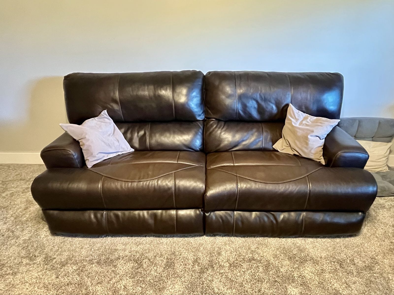 2 Leather Power Reclining Couch