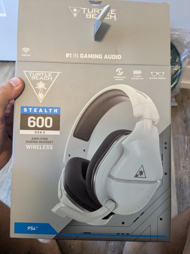 Turtle Beach Stealth 600 Gen 2 Wireless Amplified Gaming Headset - White