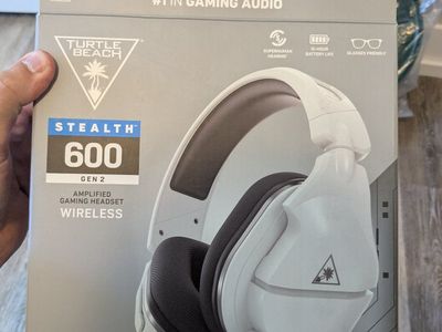 Turtle Beach Stealth 600 Gen 2 Wireless Amplified Gaming Headset - White