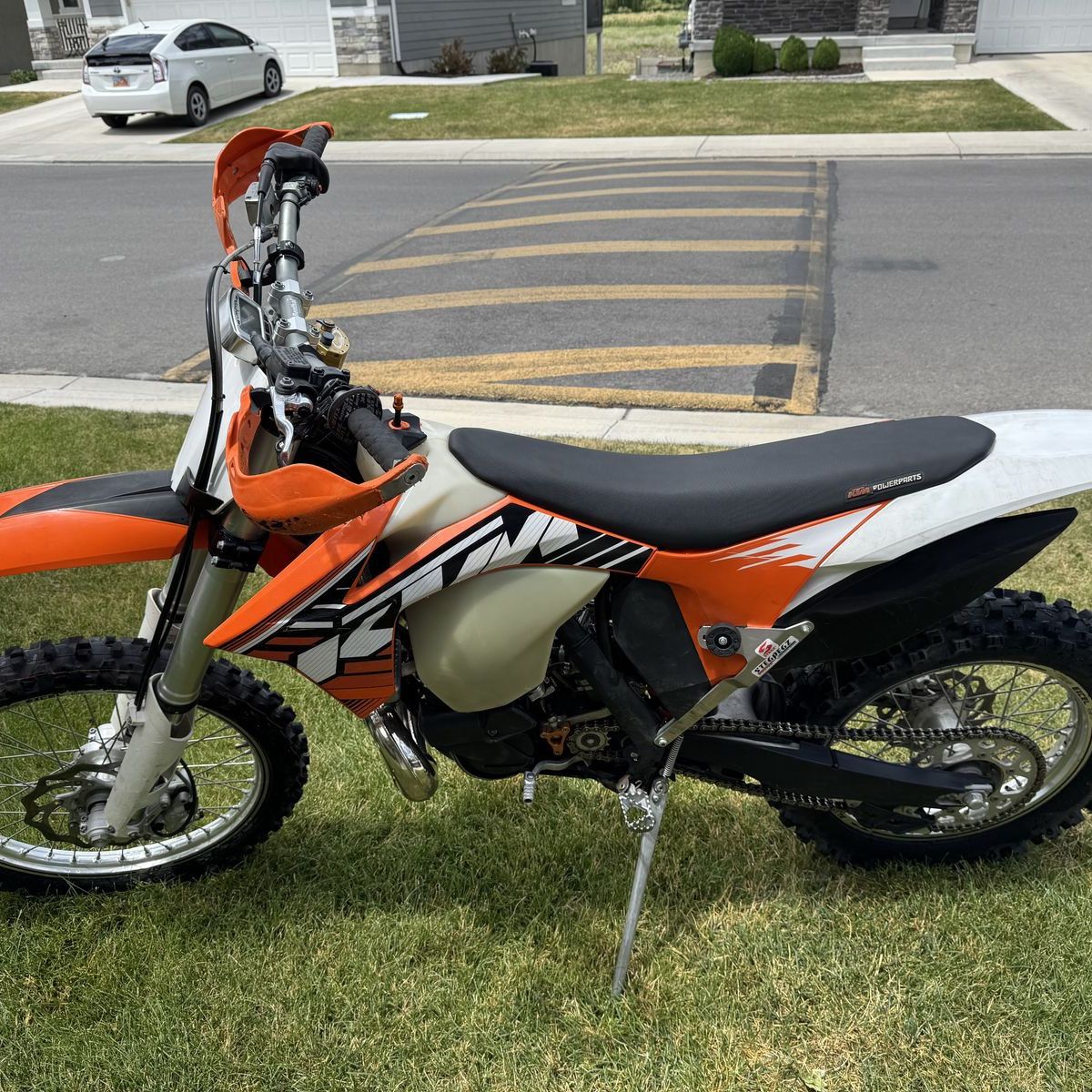 2012 KTM 300 XC Dirt Bike - 80 Hours, Scotts Stabilizer, Lectron Carb, Rekluse Clutch