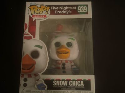 Funko POP! Games Five Nights at Freddy's 939 Snow Chica Vinyl Figure Collectible New