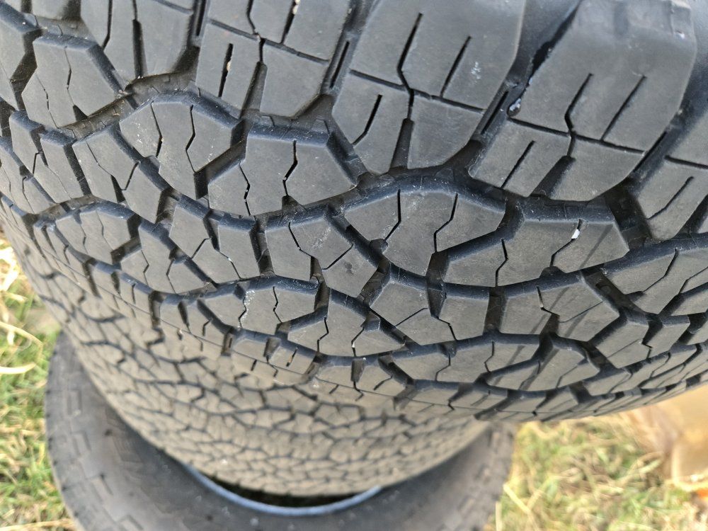 Used Truck Tires
