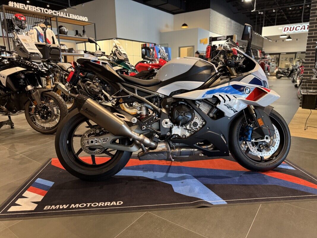 2026 BMW Motorrad S 1000 RR