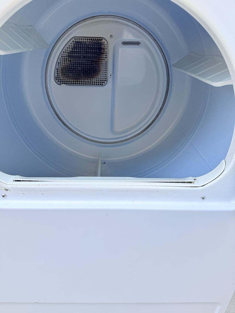 Main image 6
