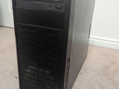 Budget build PC, Intel Celeron processor, 200GB HD, 4GB RAM, graphics card