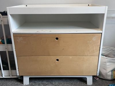 Oeuf Sparrow Changing Table