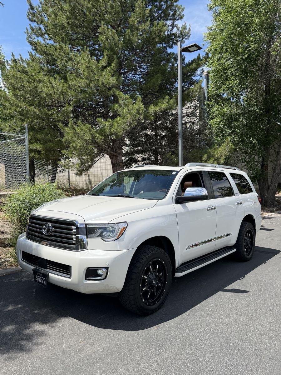 2018 Toyota Sequoia Platinum