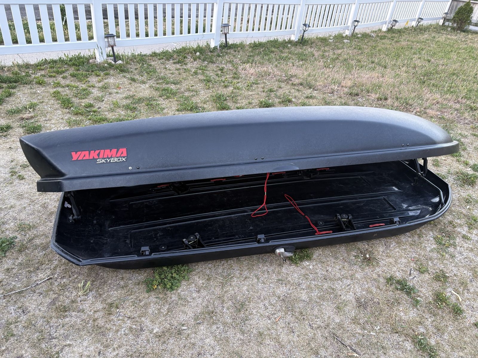 Yakima 18 cubic cargo box