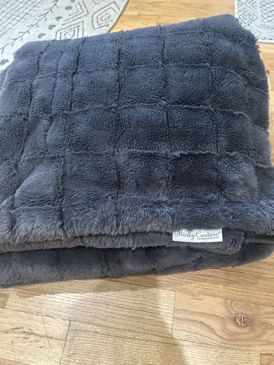 Minky couture blanket - grey