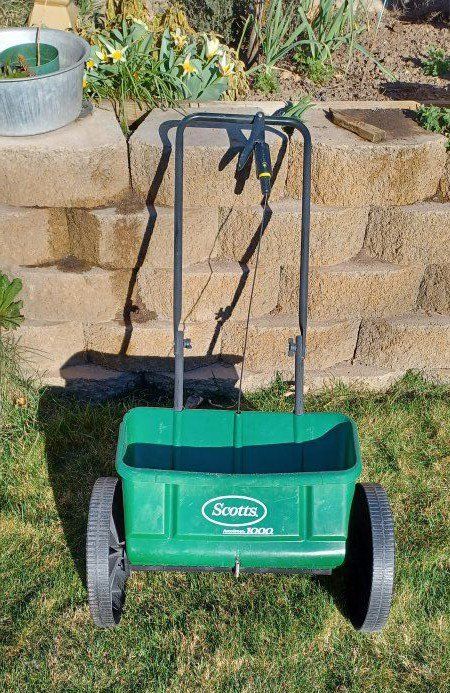 Scott's AccuGreen 2000