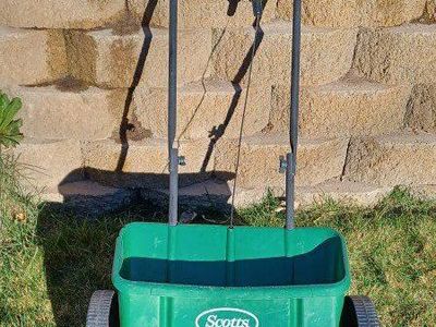 Scott's AccuGreen 2000