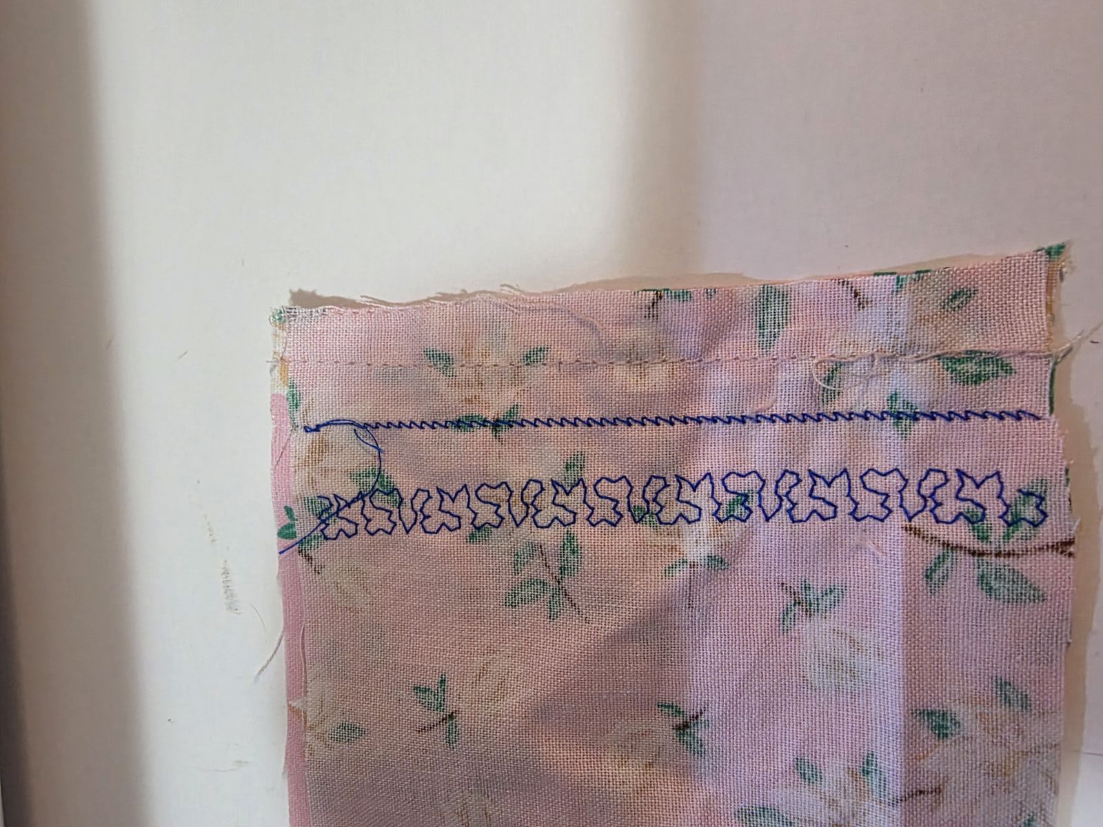 Main image 6