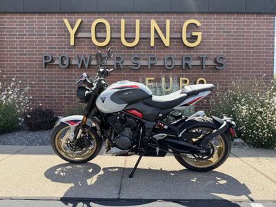 2026 Triumph Trident 800