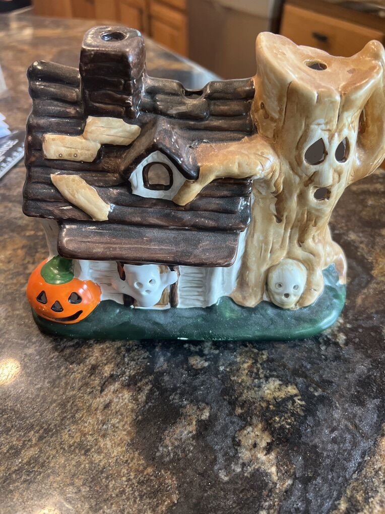 Halloween village House
