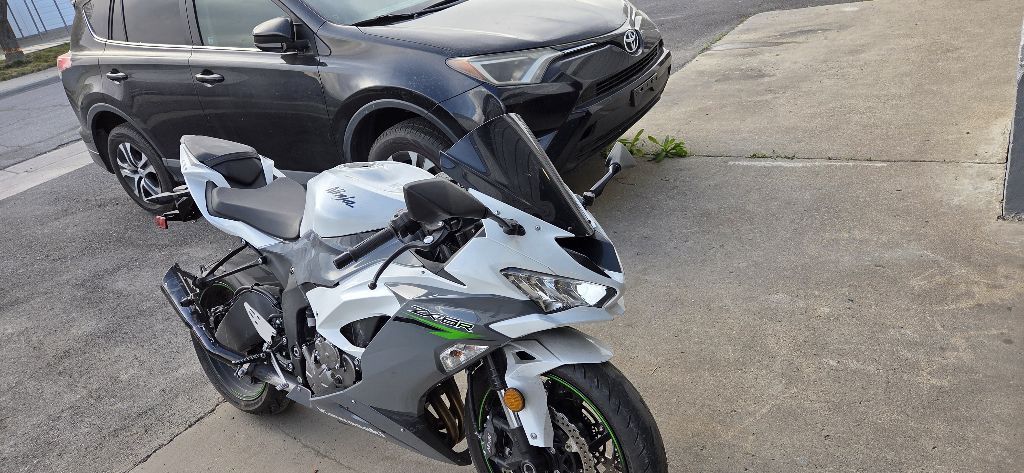 2018 DUCATI PANIGALE 1000 CC - 7422 MILES