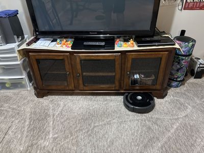 Entertainment/TV stand with storage
