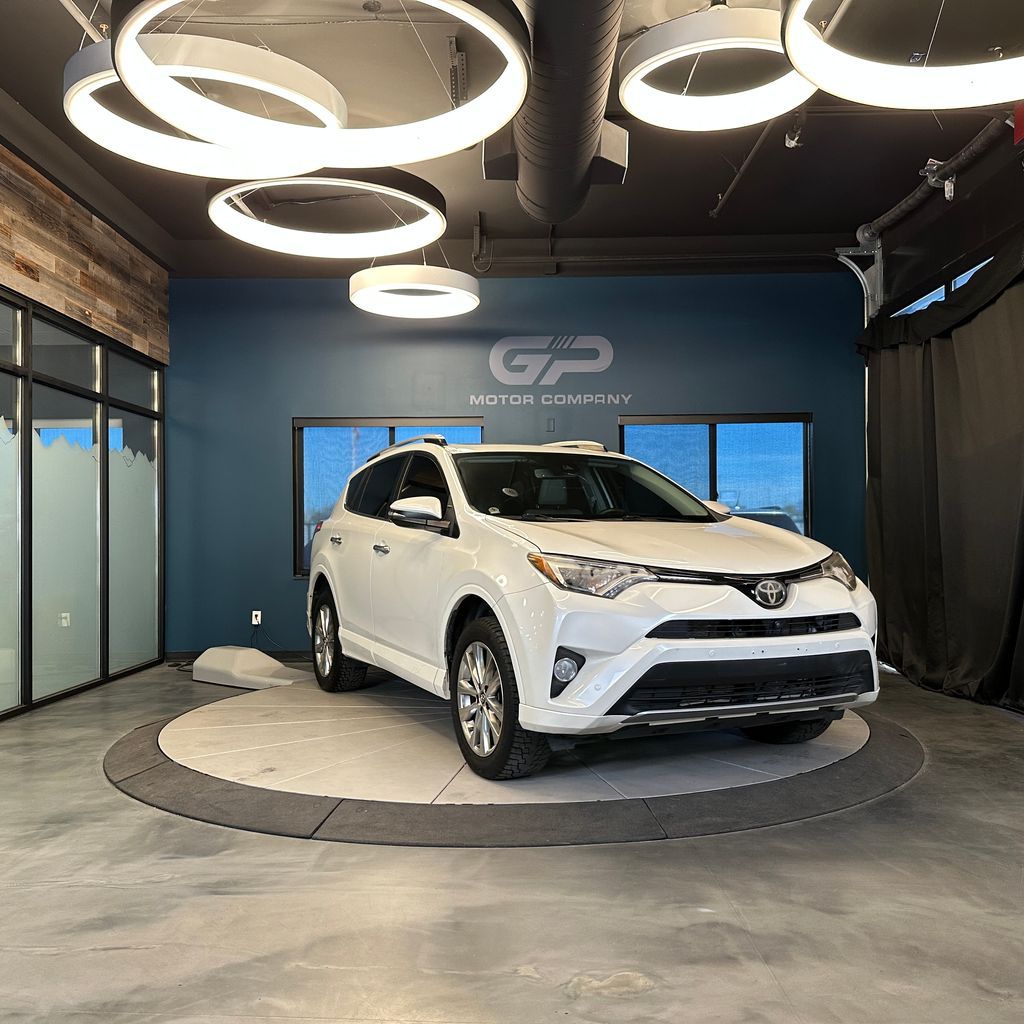 2017 Toyota RAV4 Platinum