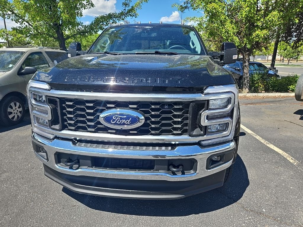 2026 Ford F-450 Super Duty Lariat
