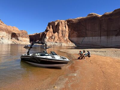 2012 Ski Nautique 230 Team Edition