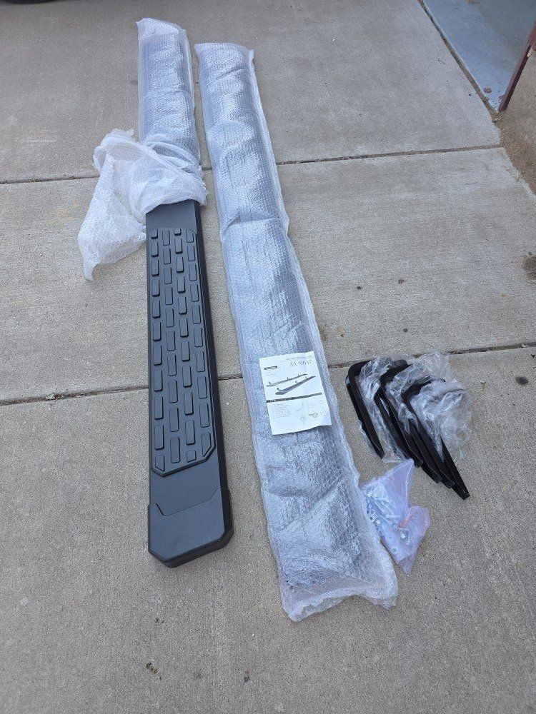 Nissan Frontier Side Step