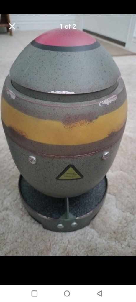 fallout Unique Decorative Bomb-Shaped Container & Ornate Metal Head Sculpture - Collectible Home Decor