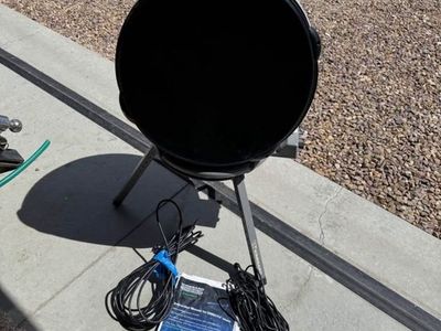 Camping camper, portable tailgater satellite dish
