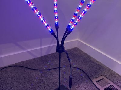 4-Head LED Plant Grow Light with Stand and USB Controller - Lehi Local Pickup
