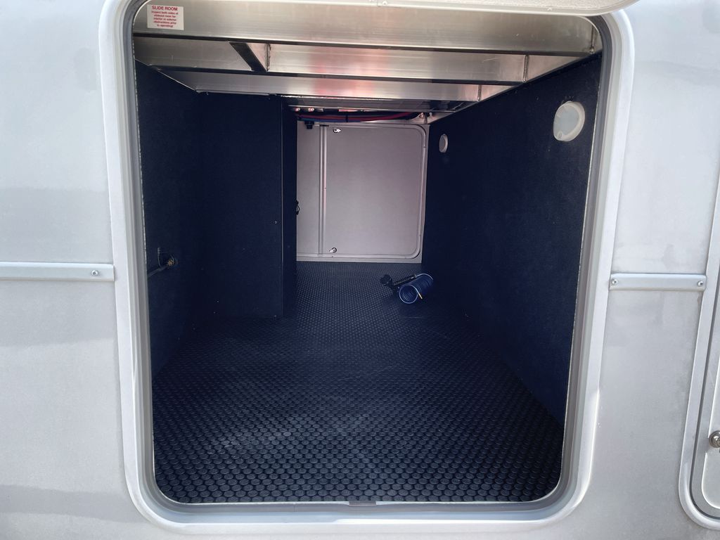 Main image 23