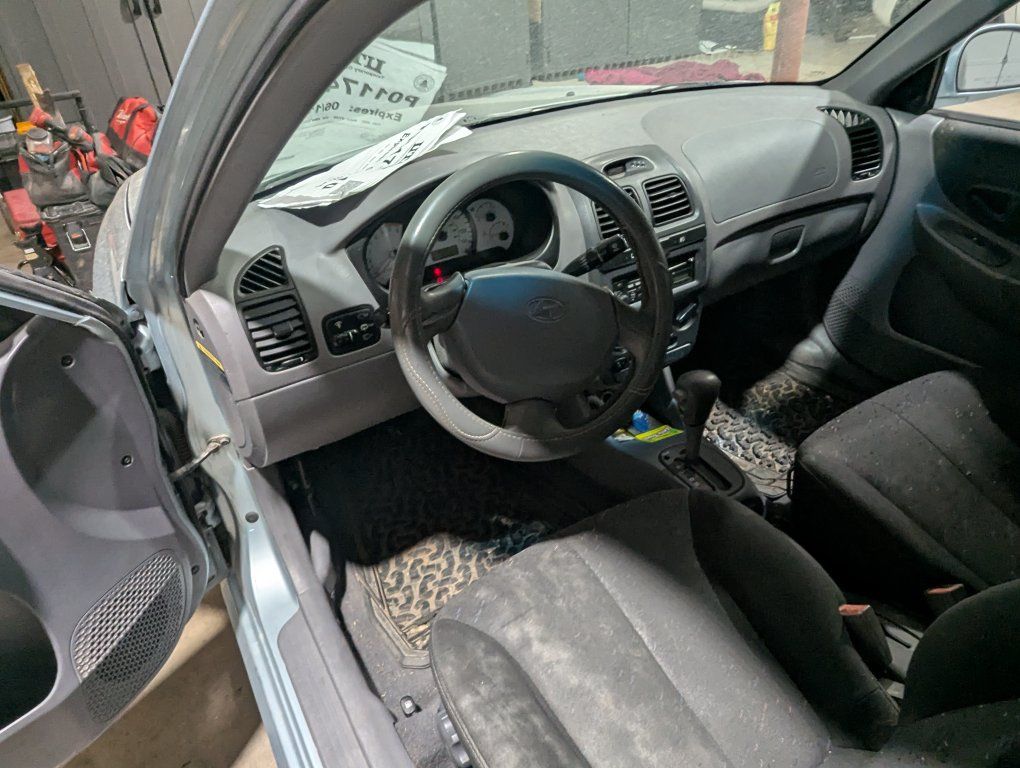 Main image 11