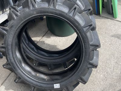 NEW EFX 35X85-22 NEW PAIR OF TIRES