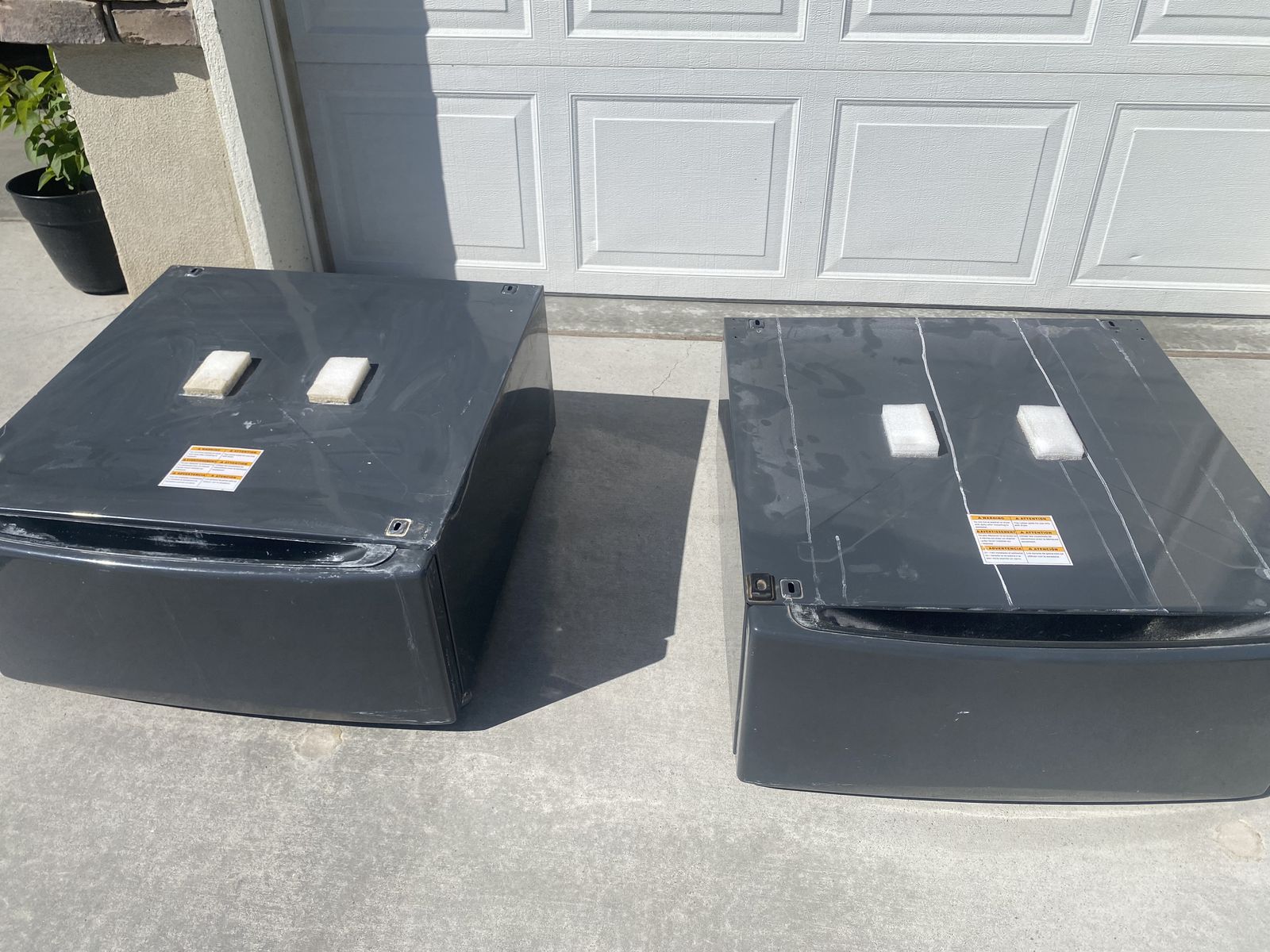 Washer and Dryer Laundry Bases