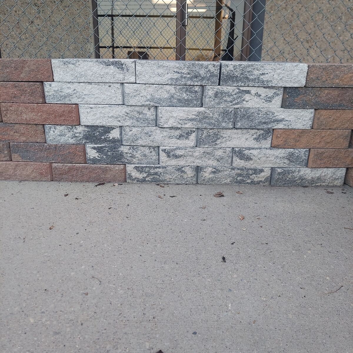 SILVERTON RETAINING WALL BLOCKS 6x4x16