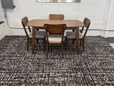 COSTCO POINT REYES 5-PIECE DINING TABLE SET!!